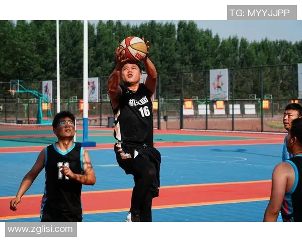 西安篮球队比赛经验对比分析及其对球队发展的影响探讨